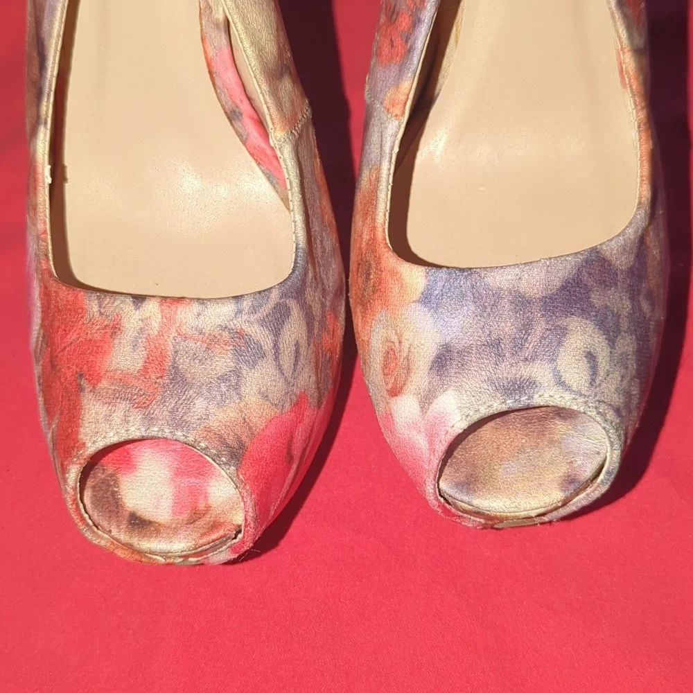 VENUS Floral Pastel Peekaboo Slingback Heels 9